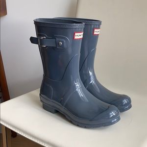 HUNTER Short Gloss Rain Boots — Graphite